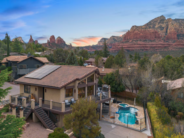 Luxurious Retreat in Uptown Sedona - Breathtaking Views